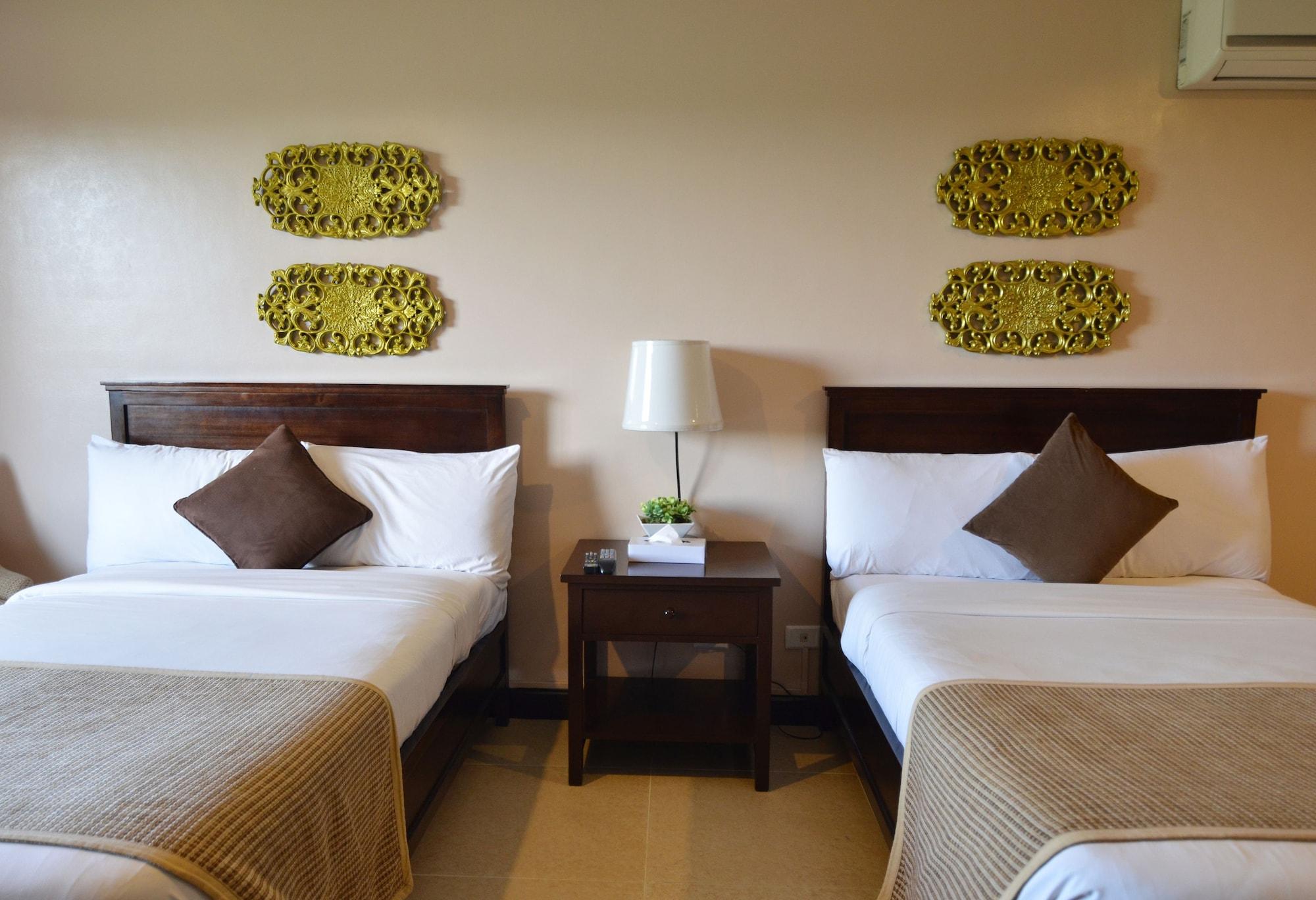 Crosswinds Resort Suites Tagaytay City Екстериор снимка