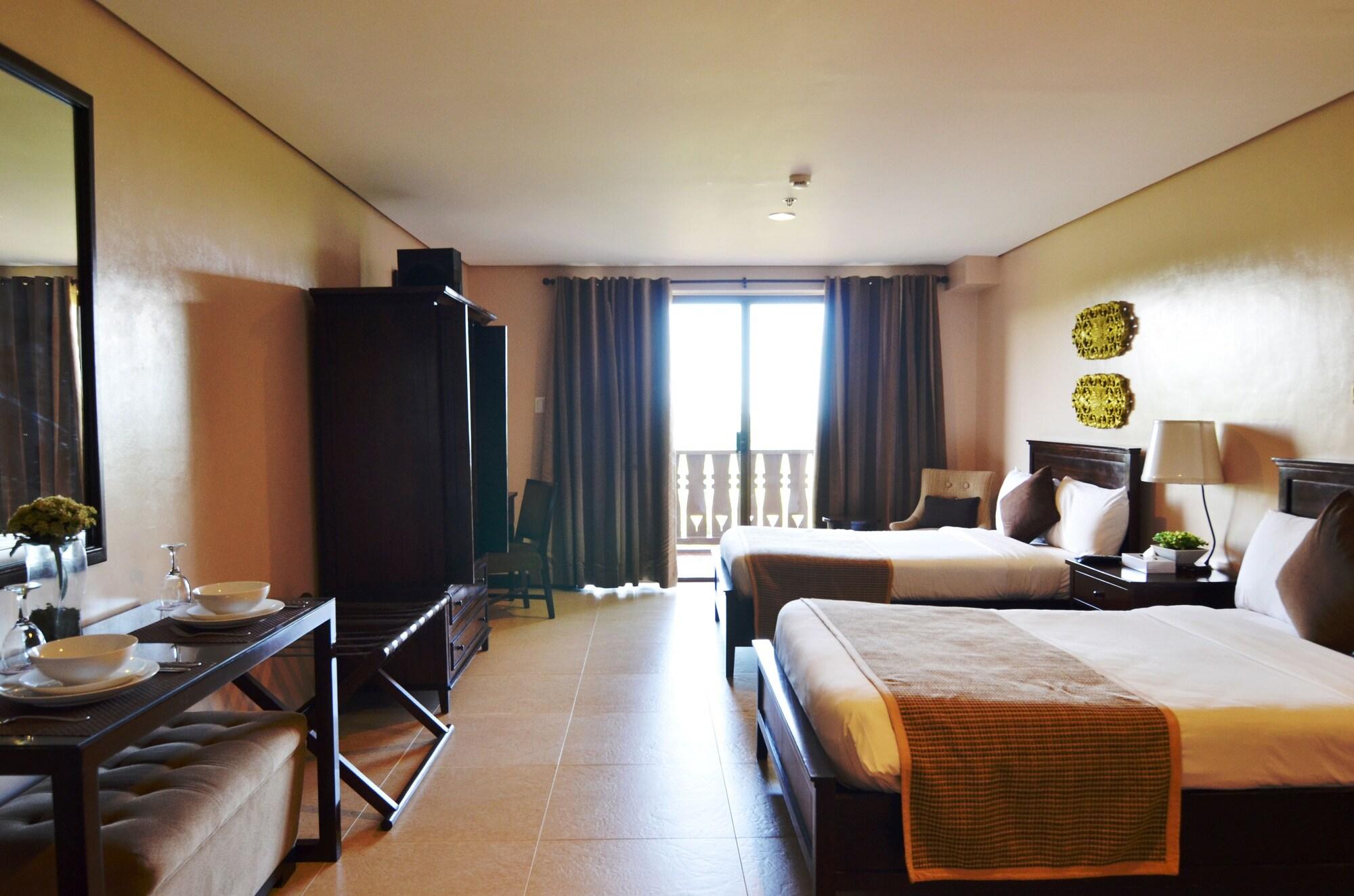 Crosswinds Resort Suites Tagaytay City Екстериор снимка