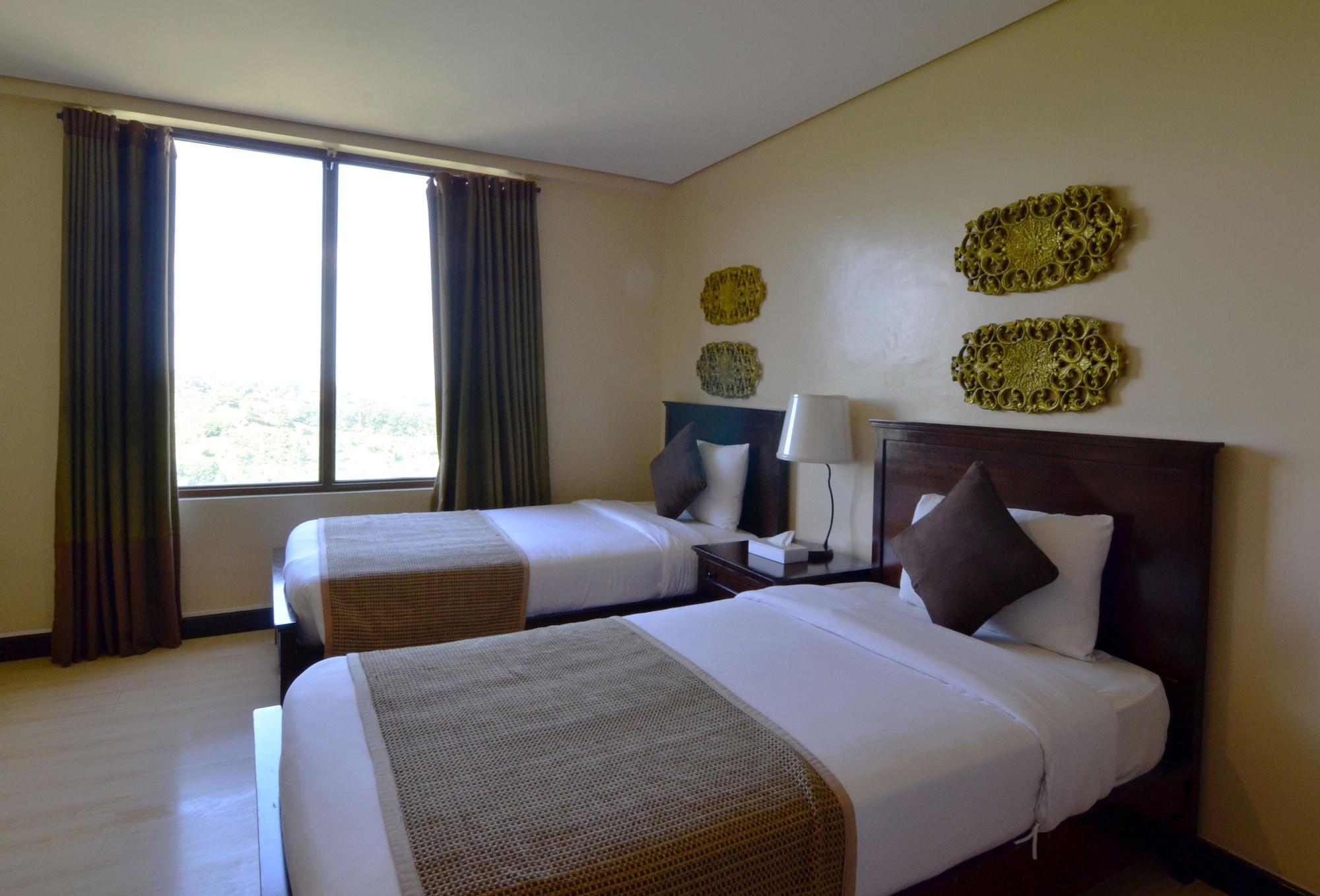 Crosswinds Resort Suites Tagaytay City Екстериор снимка