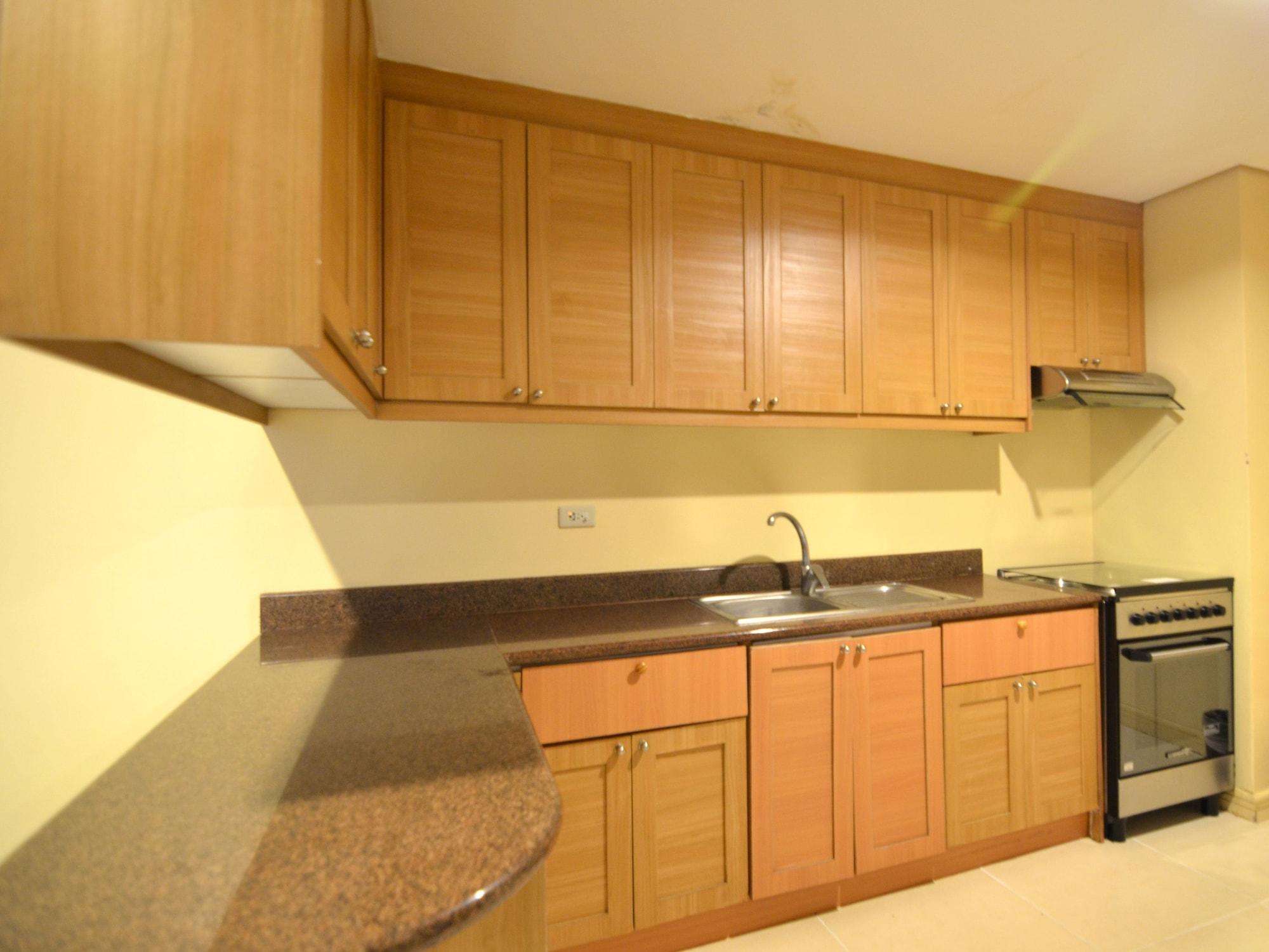 Crosswinds Resort Suites Tagaytay City Екстериор снимка