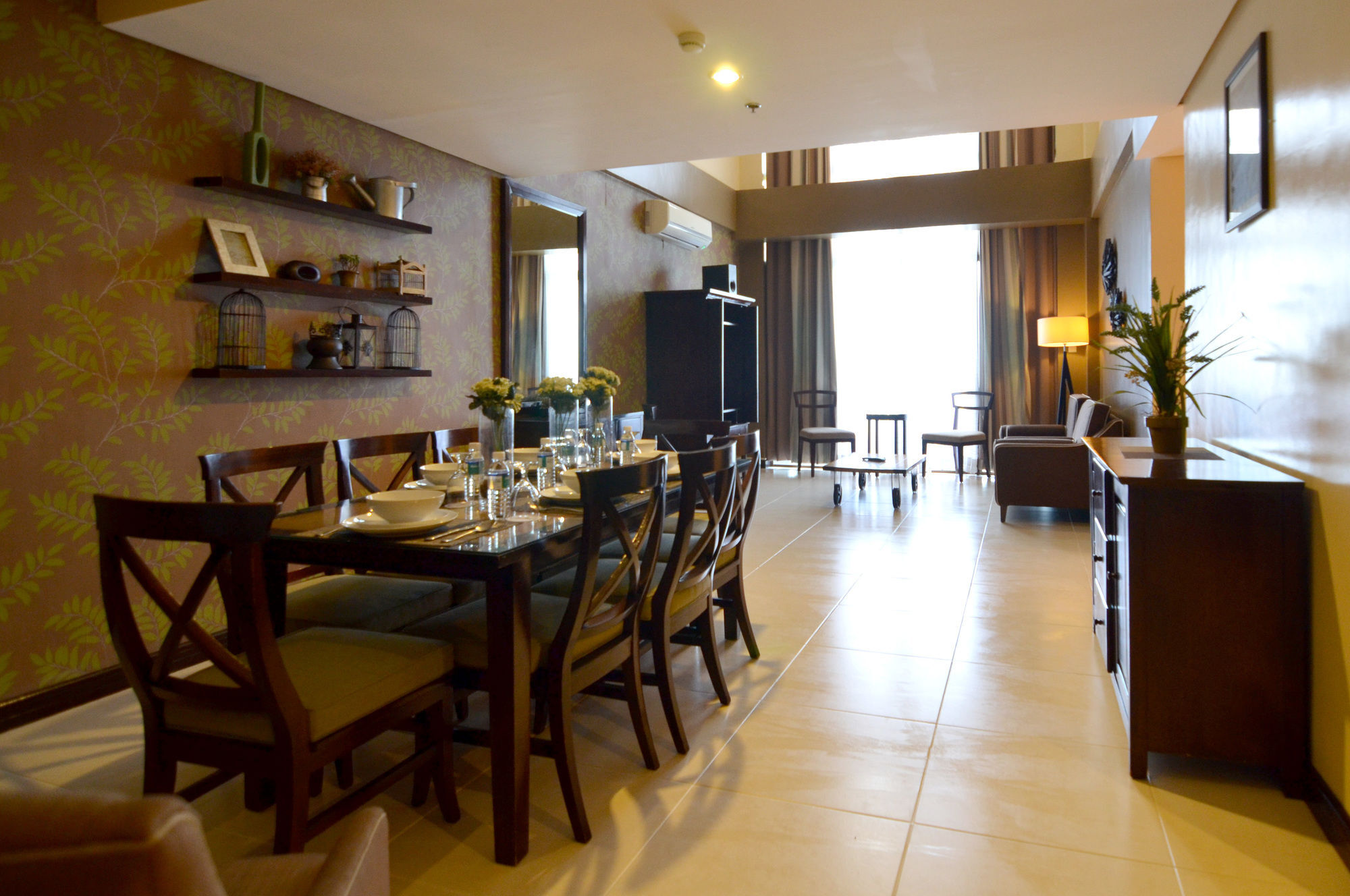 Crosswinds Resort Suites Tagaytay City Екстериор снимка